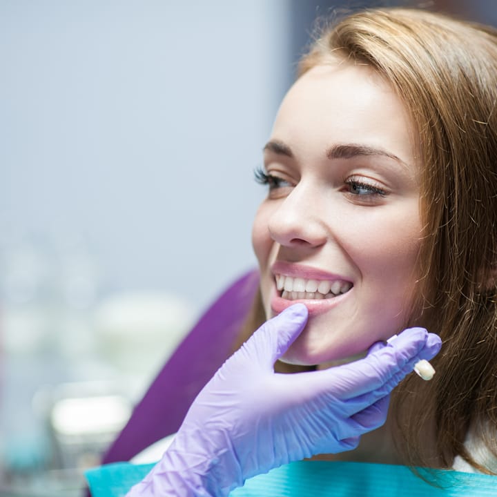 Odontoiatria estetica: immagine illustrativa